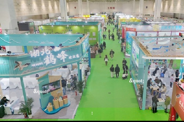 بالطبع، إليك مقالة باللغة العربية تركز على قيمة العلامة التجارية طويلة المدى لـ "لونج سيكر" وتجنب التفكير التجاري القصير، مع ذكر الموقع الرسمي: